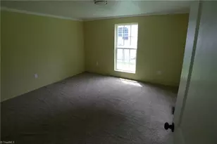 816 Olympia St, Lexington, NC 27295 - Photo 22