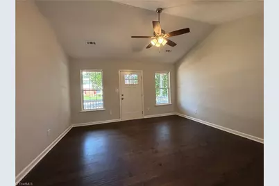 207 Berryman Street, Greensboro, NC 27405 - Photo 2