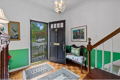 10 Fountain Manor Drive #B, Greensboro, NC 27405 - Photo 4