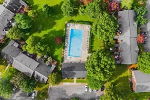 10 Fountain Manor Dr, Greensboro, NC 27405 - Photo 38