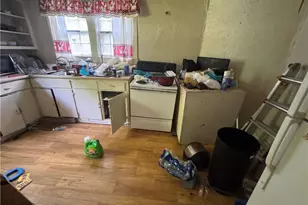 311 S Washington Ave, Reidsville, NC 27320 - Photo 6