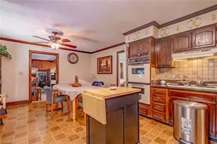 4700 Kinnamon Rd, Winston-Salem, NC 27103 - Photo 30