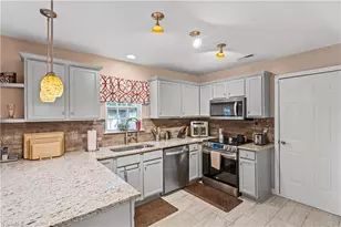 754 Peachtree Meadows Cir, Kernersville, NC 27284 - Photo 16