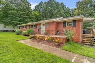 106 Azalea Dr, Winston-Salem, NC 27105 - Photo 2