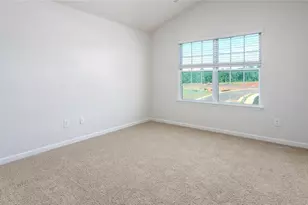 200 Moyer Dr, Graham, NC 27253 - Photo 14