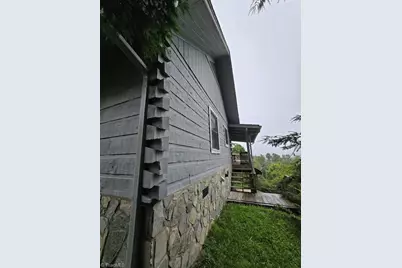 979 Wagon Road, Warrensville, NC 28693 - Photo 6