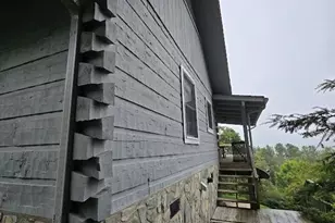 979 Wagon Rd, Warrensville, NC 28693 - Photo 6