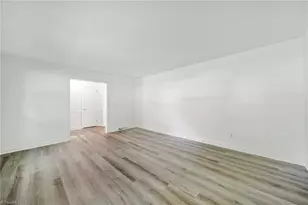 2312 Dover Pl, High Point, NC 27265 - Photo 10