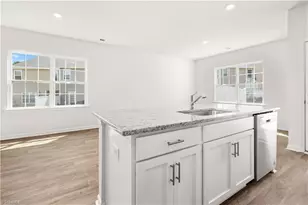 208 Moyer Dr, Graham, NC 27253 - Photo 8