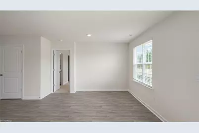 300 Aspen Place Court, Thomasville, NC 27360 - Photo 14