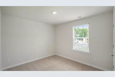 300 Aspen Place Court, Thomasville, NC 27360 - Photo 18