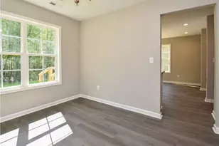 1427 N Cleveland Ave, Winston-Salem, NC 27105 - Photo 10