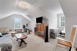 4126 Birchgarden Dr, High Point, NC 27265 - Photo 16