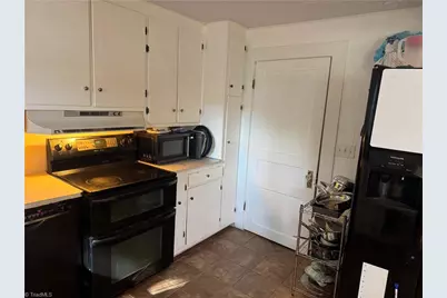 2712 Brushy Mountain Road, Wilkesboro, NC 28697 - Photo 12