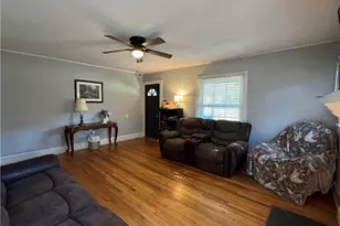 2712 Brushy Mountain Rd, Wilkesboro, NC 28697 - Photo 8