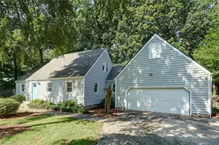 102 Quakerwood Dr, Archdale, NC 27263 - Photo 2