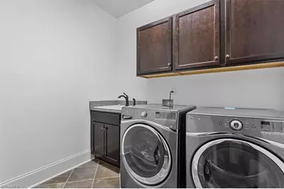 10 Blakeney Place, Greensboro, NC 27408 - Photo 34