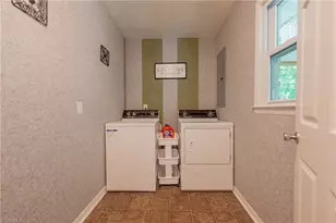 674 Knollwood Dr, Mount Airy, NC 27030 - Photo 18