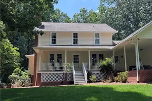 204 Quail Tree Ln, State Road, NC 28676 - Photo 10