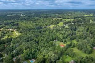 589 Alvis Ln, Winston-Salem, NC 27107 - Photo 8