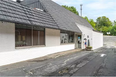 3449 Robinhood Road, Winston-Salem, NC 27106 - Photo 4