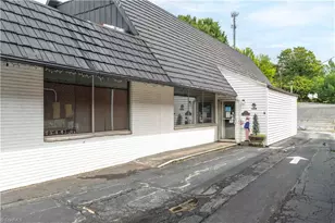 3449 Robinhood Rd, Winston-Salem, NC 27106 - Photo 4