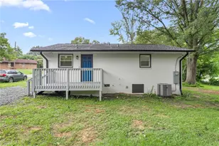 1322 Elm St, Burlington, NC 27217 - Photo 30