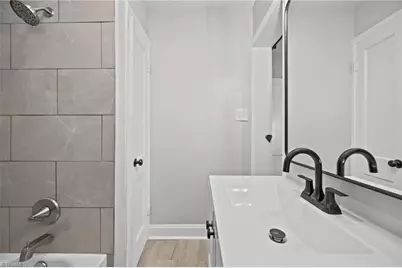 940 N Peace Haven Road, Winston-Salem, NC 27104 - Photo 16