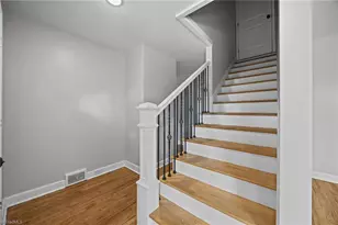 940 N Peace Haven Rd, Winston-Salem, NC 27104 - Photo 4