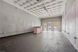 101 S Scales St, Reidsville, NC 27320 - Photo 14