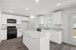 10 Arcola Ct, Greensboro, NC 27405 - Photo 10