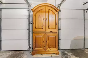 634 E Swannanoa Ave, Liberty, NC 27298 - Photo 46