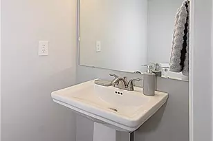 3426 Littlefield Wy, Greensboro, NC 27405 - Photo 8