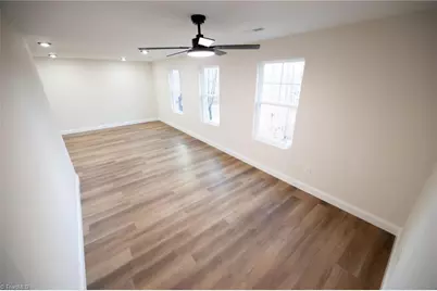 205 Crestwood Drive, Pilot Mountain, NC 27041 - Photo 6