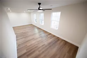 205 Crestwood Dr, Pilot Mountain, NC 27041 - Photo 6