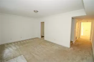 2831 Tully Square, Winston-Salem, NC 27106 - Photo 4