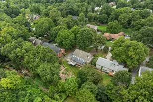 1122 Kensington Dr, High Point, NC 27262 - Photo 48