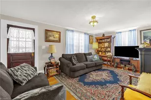 1729 Scales St, Reidsville, NC 27320 - Photo 6