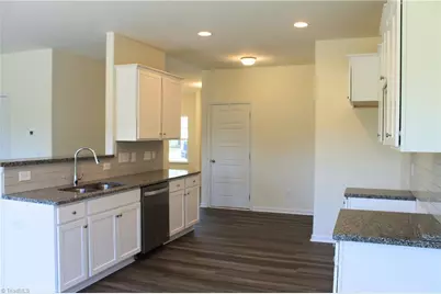 3515 Wilcox Court, Greensboro, NC 27405 - Photo 6