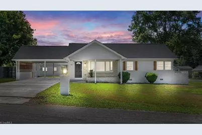 300 Willowbrook Drive, Thomasville, NC 27360 - Photo 2