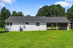 300 Willowbrook Dr, Thomasville, NC 27360 - Photo 28