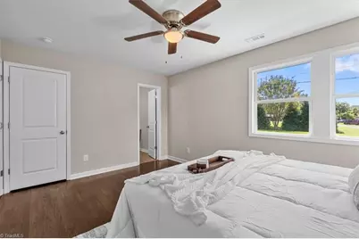 300 Willowbrook Drive, Thomasville, NC 27360 - Photo 14