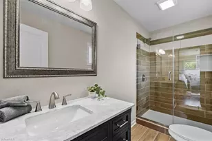 300 Willowbrook Dr, Thomasville, NC 27360 - Photo 16