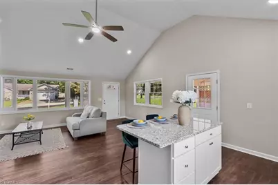 300 Willowbrook Drive, Thomasville, NC 27360 - Photo 12