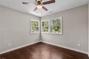 300 Willowbrook Dr, Thomasville, NC 27360 - Photo 22