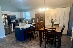 207 Bethlehem Ave, Thomasville, NC 27360 - Photo 6