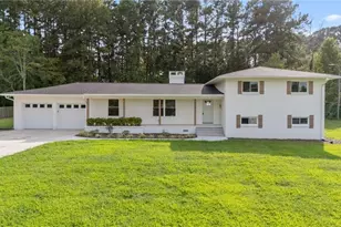 1412 Youngs Mill Rd, Greensboro, NC 27406 - Photo 2