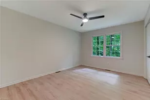 4508 Brookhaven Dr, Greensboro, NC 27406 - Photo 20