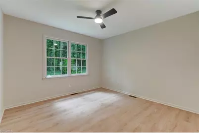 4508 Brookhaven Drive, Greensboro, NC 27406 - Photo 18