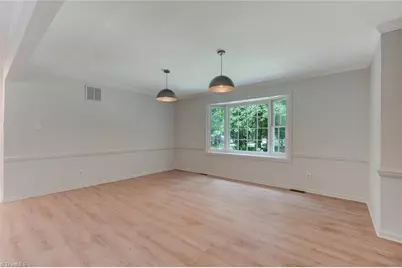 4508 Brookhaven Drive, Greensboro, NC 27406 - Photo 8